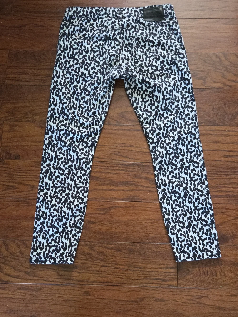 R 13 Leopard Biker Boy Jeans Black/ White Size 26